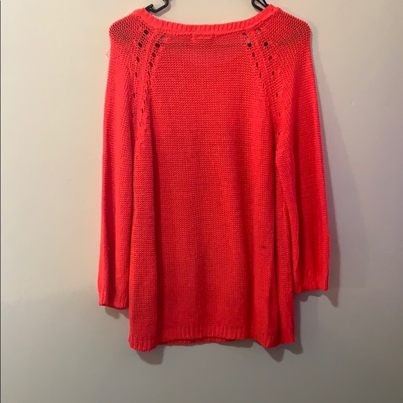 H&M keyhole sweater - Picture 2 of 2